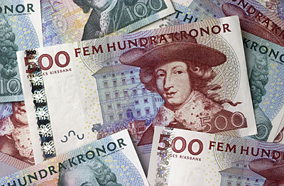 Bild på femhundra och hundra kronor